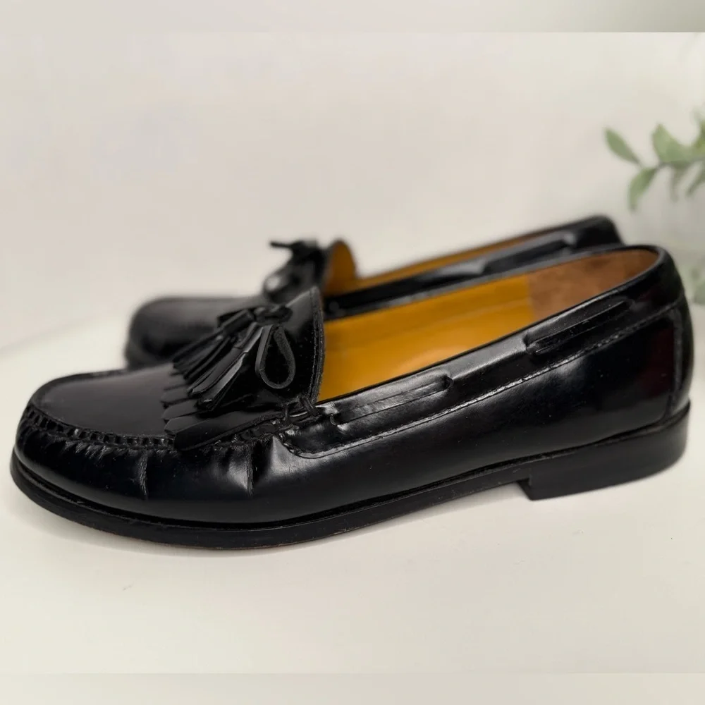 Cole Haan Pinch Tassel Classic Black Leather Dress Loafers Size 10D Preppy Lux